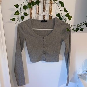 Bodycon grey button-up cardigan